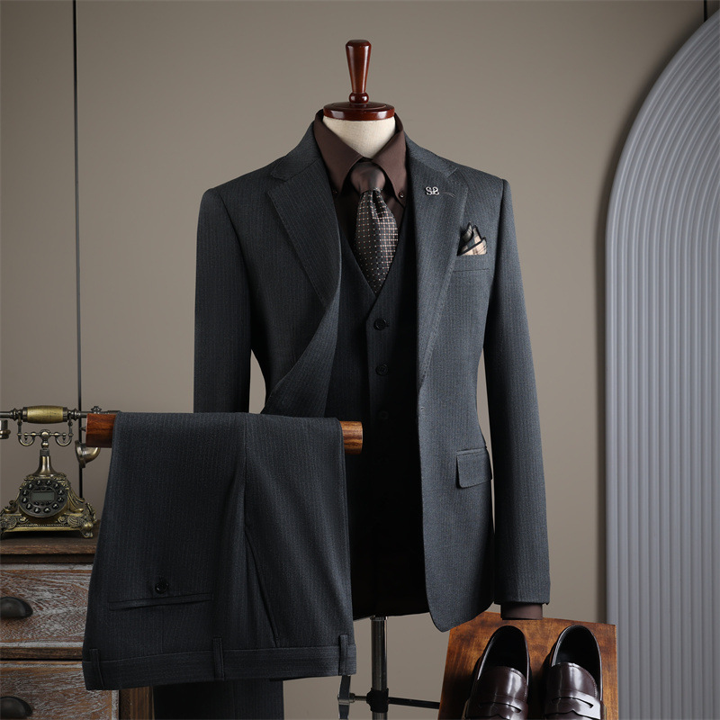 Textured Notched Lapel Tuxedo, - огляд і ціна Mens Grooming On Sale